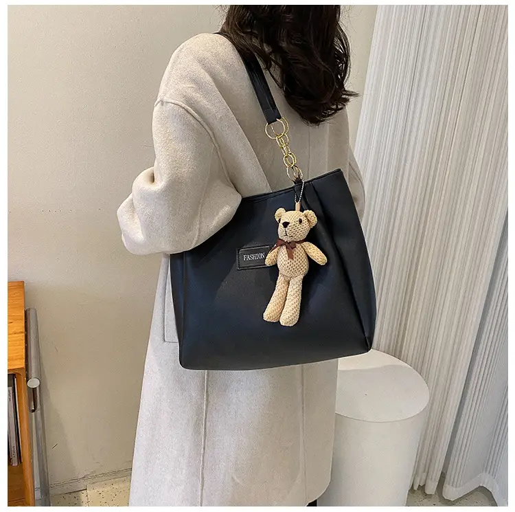 Women's Large Capacity Winter Shoulder Bag with Blue Strap — feature 10