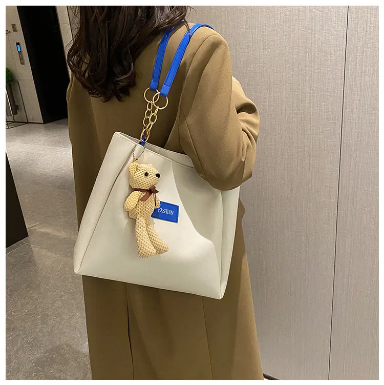 Women's Large Capacity Winter Shoulder Bag with Blue Strap — feature 20