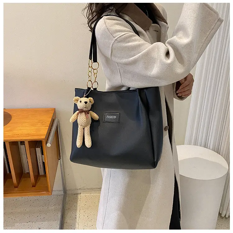 Women's Large Capacity Winter Shoulder Bag with Blue Strap — feature 9