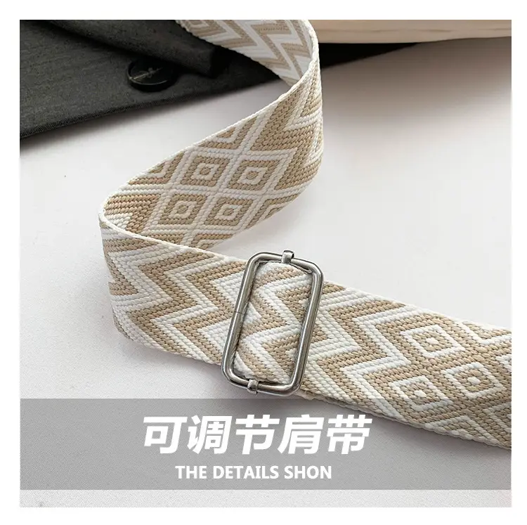 White 2024 Winter Shoulder Bag with Wide Strap — feature 3