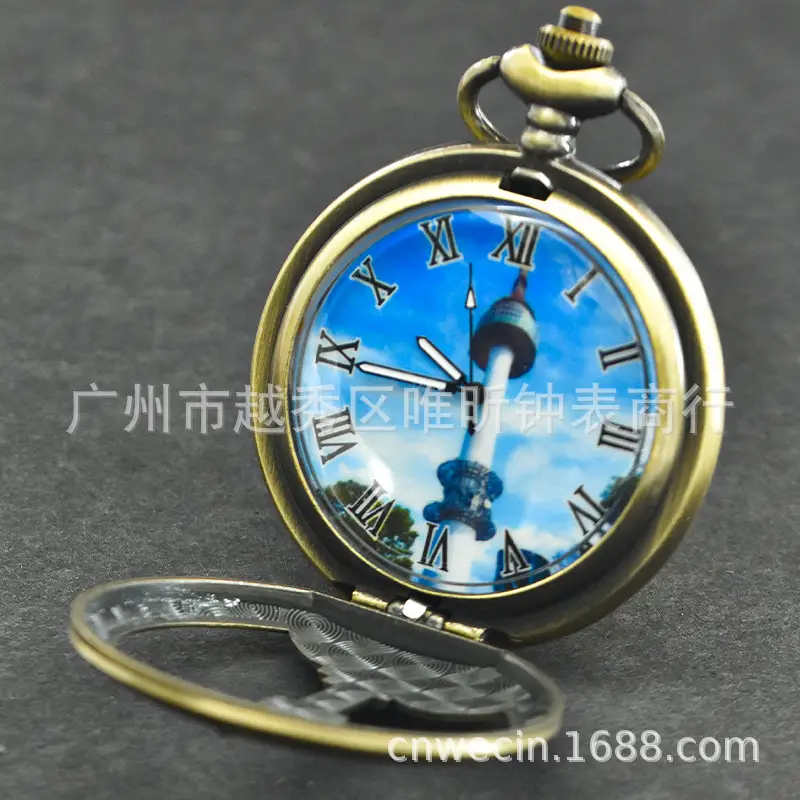 Eiffel Tower Design Pocket Watch for Men Women - Image 3