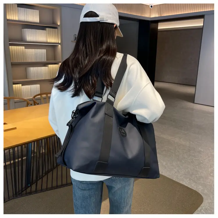Large Capacity Travel Bag for Gym & Yoga Use — feature 34