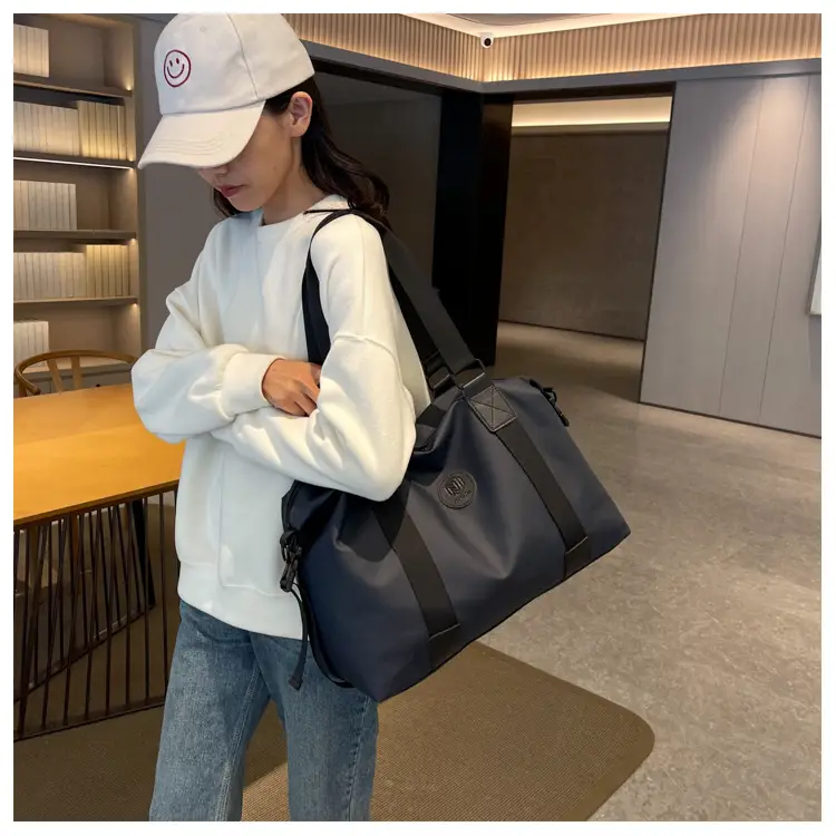 Large Capacity Travel Bag for Gym & Yoga Use — feature 35