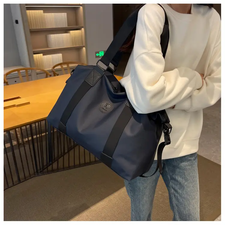 Large Capacity Travel Bag for Gym & Yoga Use — feature 36