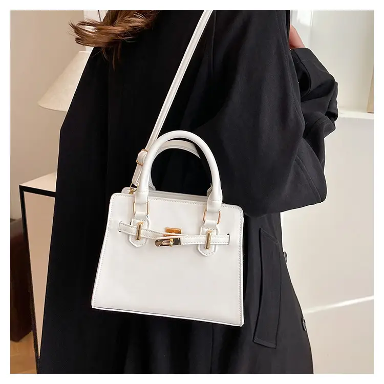 Black Retro Crossbody Bag for Women 2025 Spring Summer — feature 16