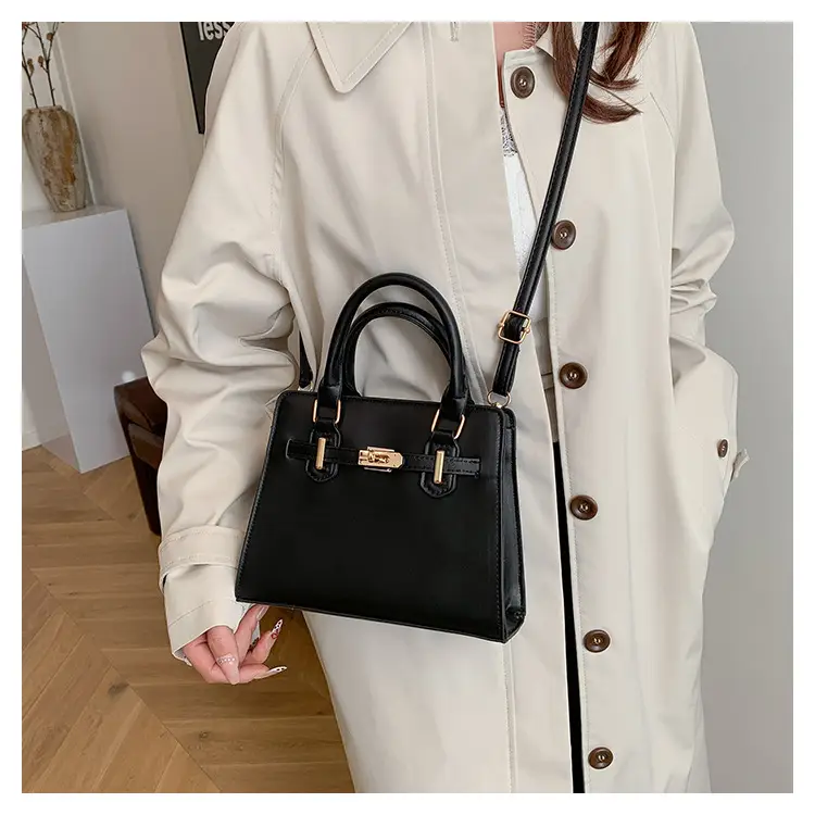 Black Retro Crossbody Bag for Women 2025 Spring Summer — feature 9