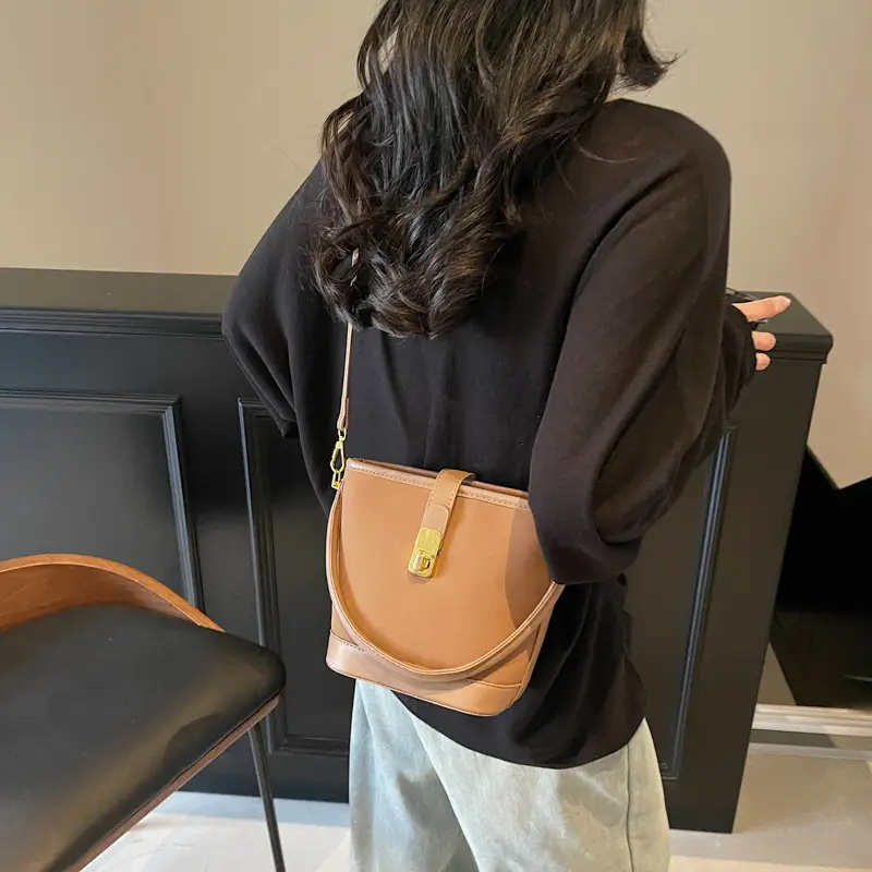 Women's White Shoulder Bag Large Capacity 2025 Trendy - Image 7
