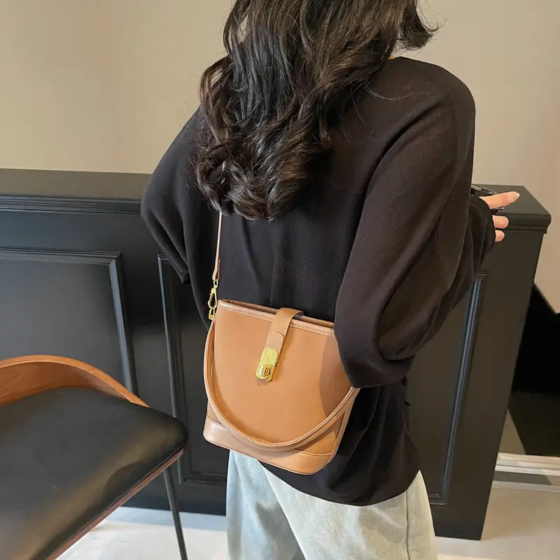 Women's White Shoulder Bag Large Capacity 2025 Trendy - Image 3