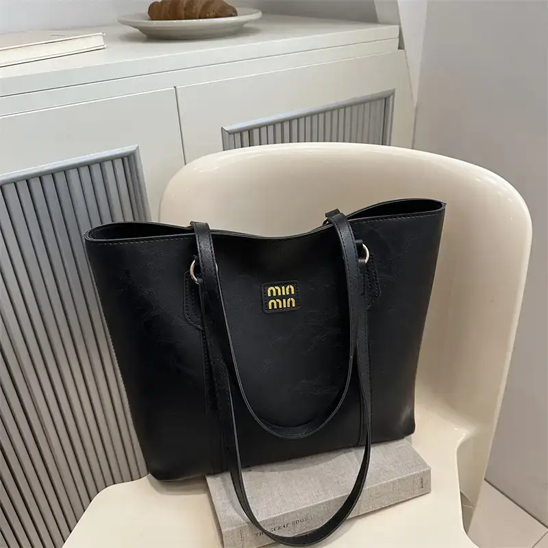 Brown Retro Underarm Tote Bag for Women - Image 4