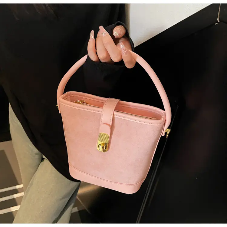 Retro Handheld Bucket Bag Women Brown 2025 — feature 24