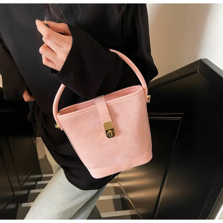 Retro Handheld Bucket Bag Women Brown 2025 — feature 25