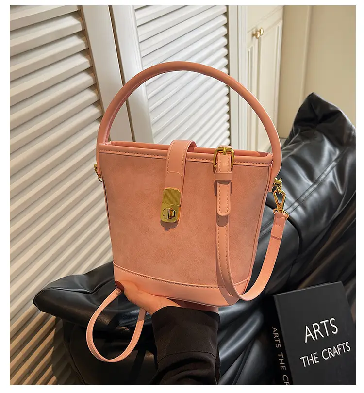 Retro Handheld Bucket Bag Women Brown 2025 — feature 3