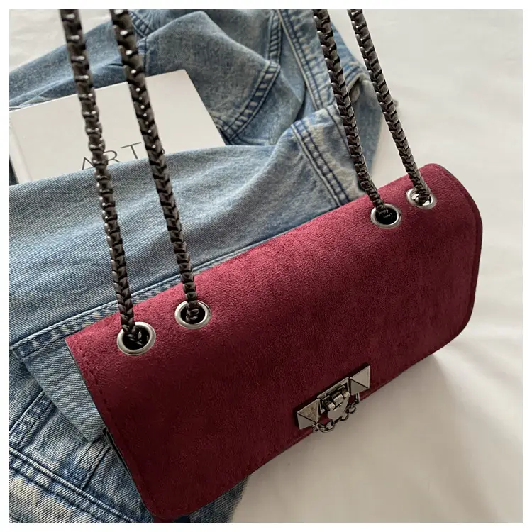 Frosted Vintage Chain Shoulder Bag Women's Brown — feature 11