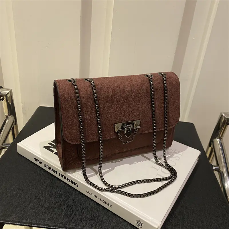 Frosted Vintage Chain Shoulder Bag Women's Brown — feature 14