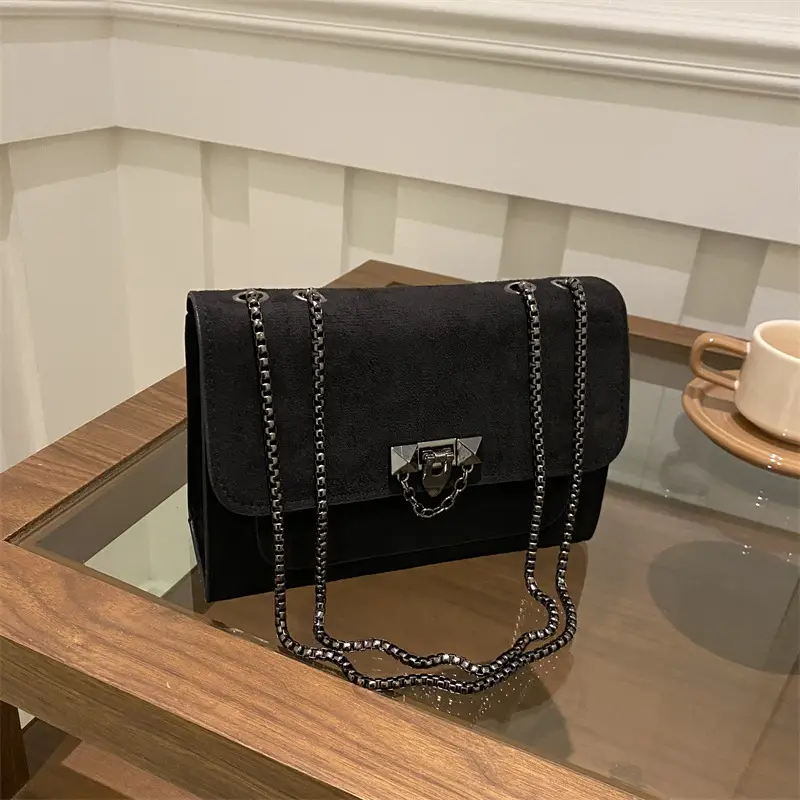 Frosted Vintage Chain Shoulder Bag Women's Brown — feature 17
