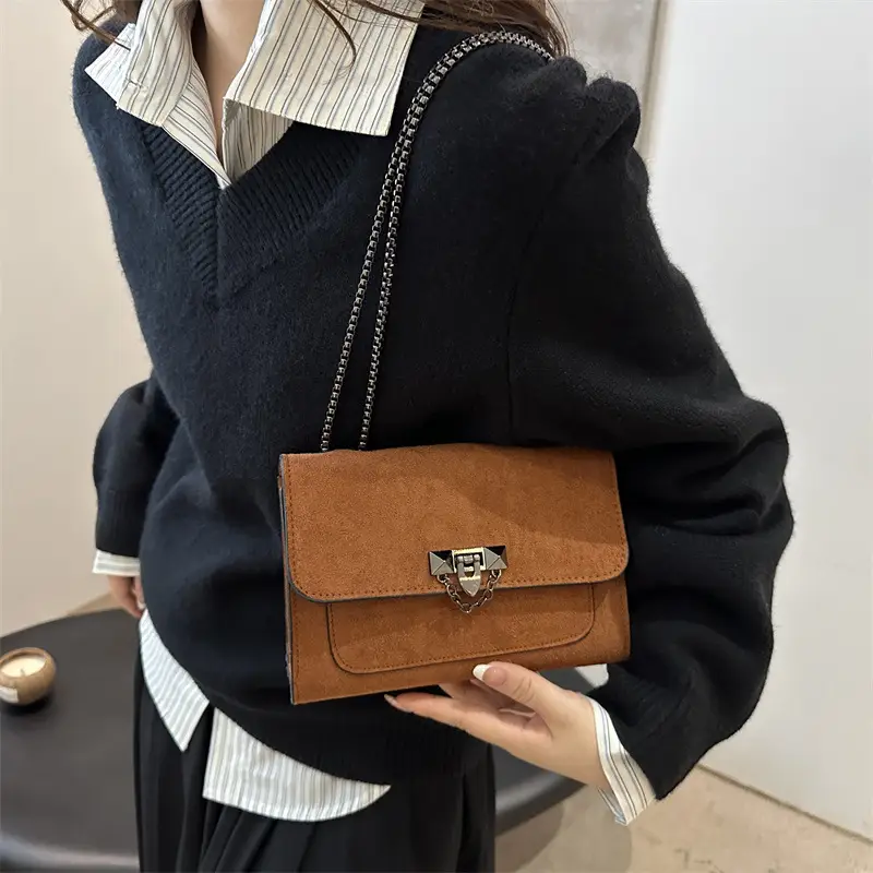 Frosted Vintage Chain Shoulder Bag Women's Brown — feature 26