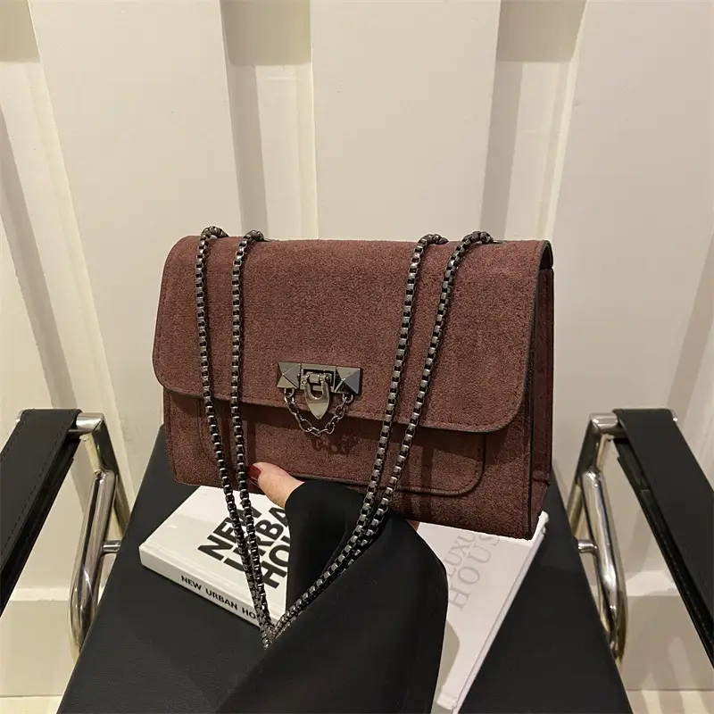 Frosted Vintage Chain Shoulder Bag Women's Brown