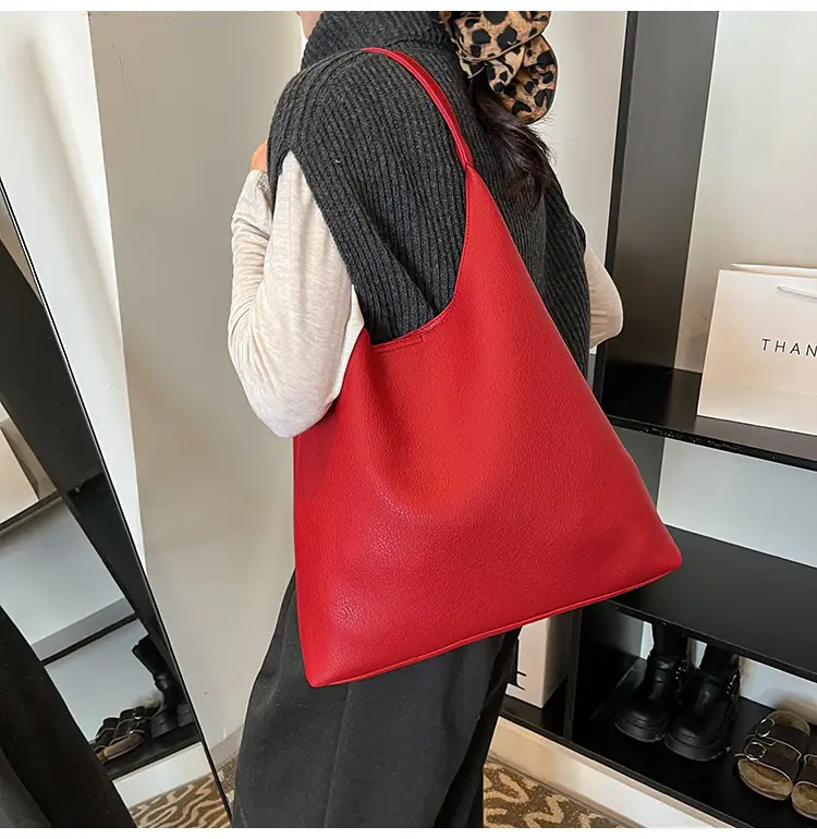 Brown Leather Shoulder Bag for Women Large Capacity 2024 — feature 16