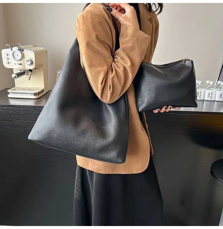 Brown Leather Shoulder Bag for Women Large Capacity 2024 — feature 18