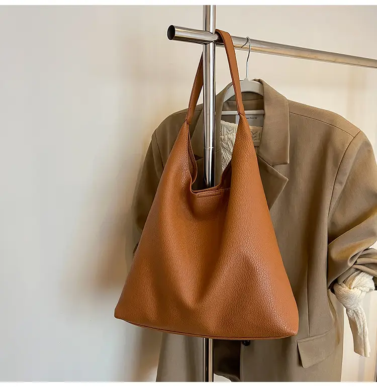 Brown Leather Shoulder Bag for Women Large Capacity 2024 — feature 26