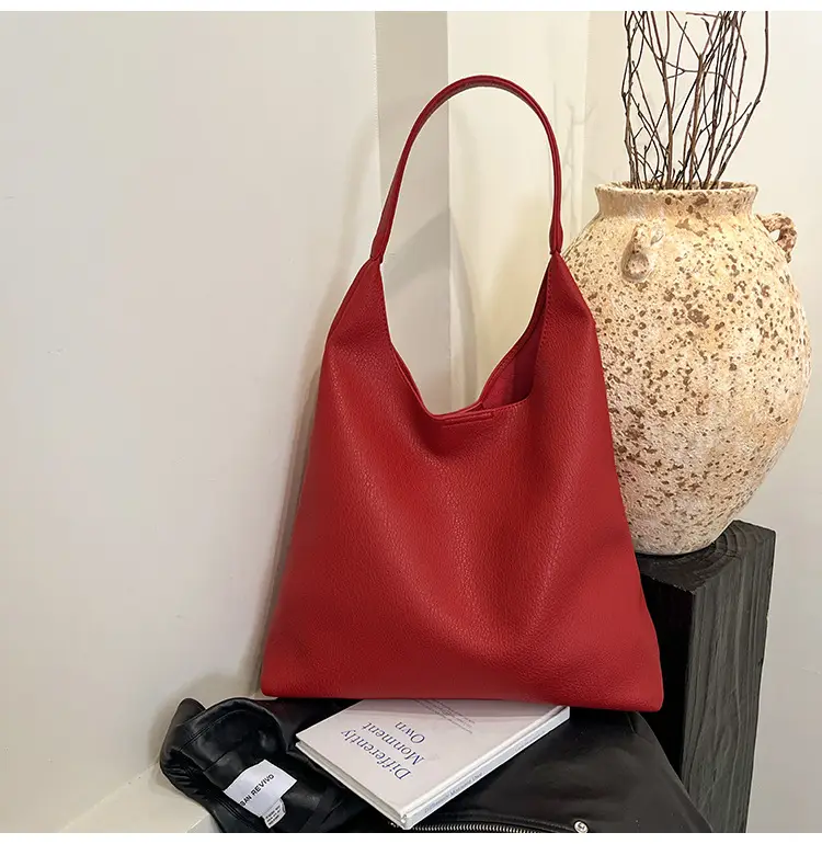 Brown Leather Shoulder Bag for Women Large Capacity 2024 — feature 27