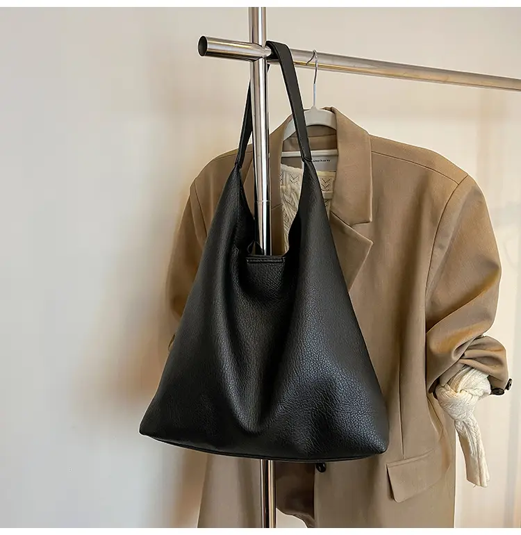 Brown Leather Shoulder Bag for Women Large Capacity 2024 — feature 32