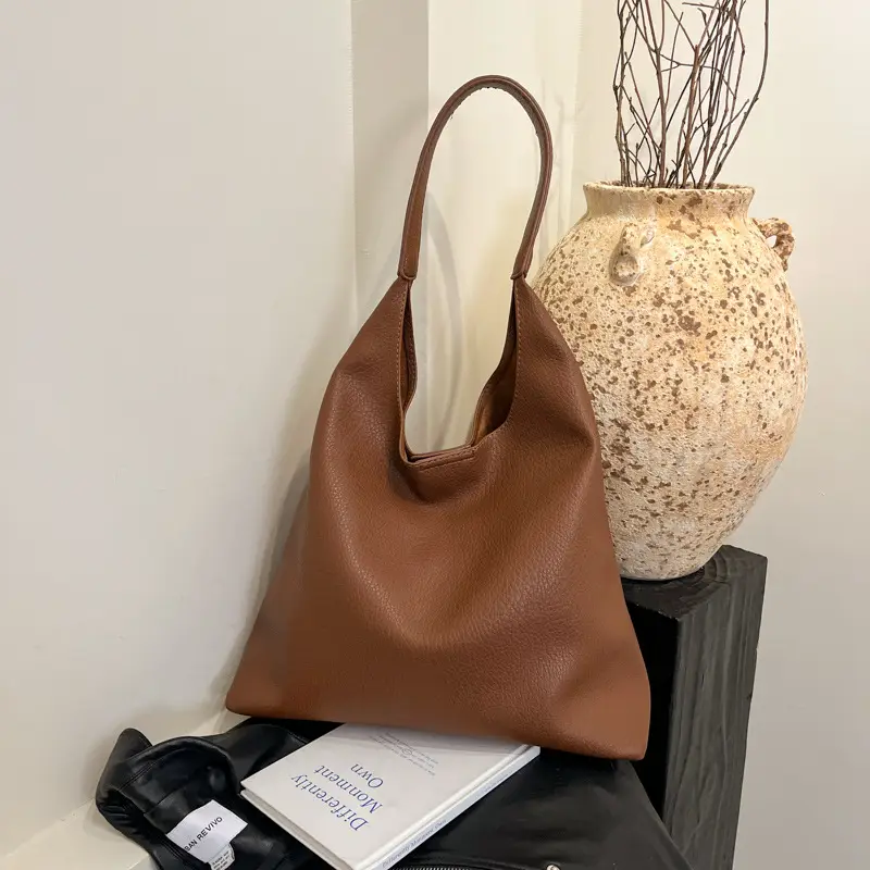 Brown Leather Shoulder Bag for Women Large Capacity 2024