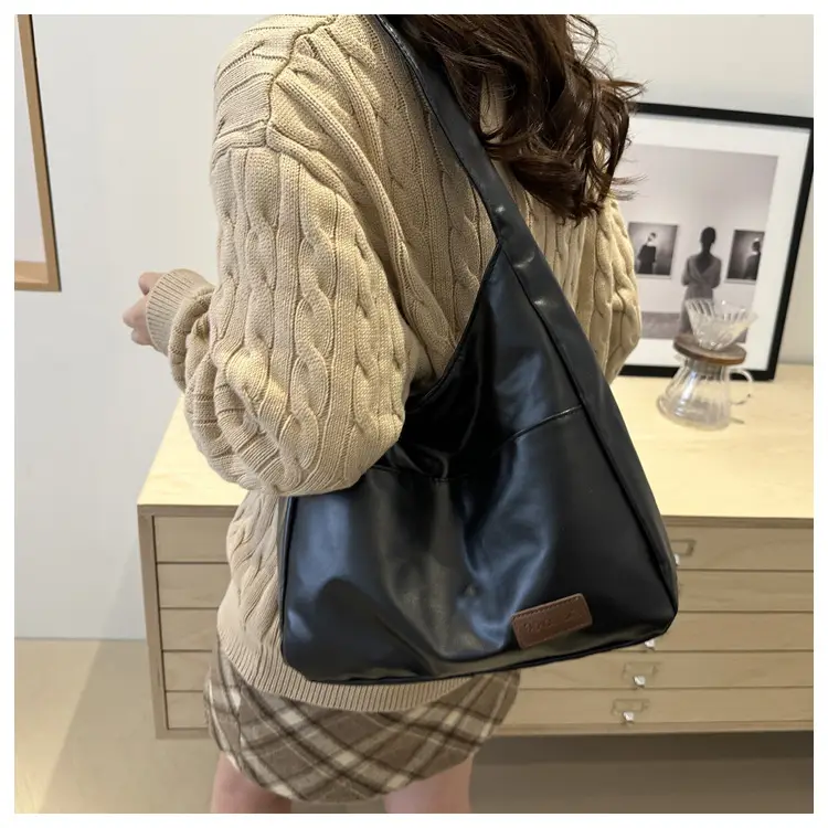 Pink Korean Style Shoulder Bag Large Capacity - Image 2
