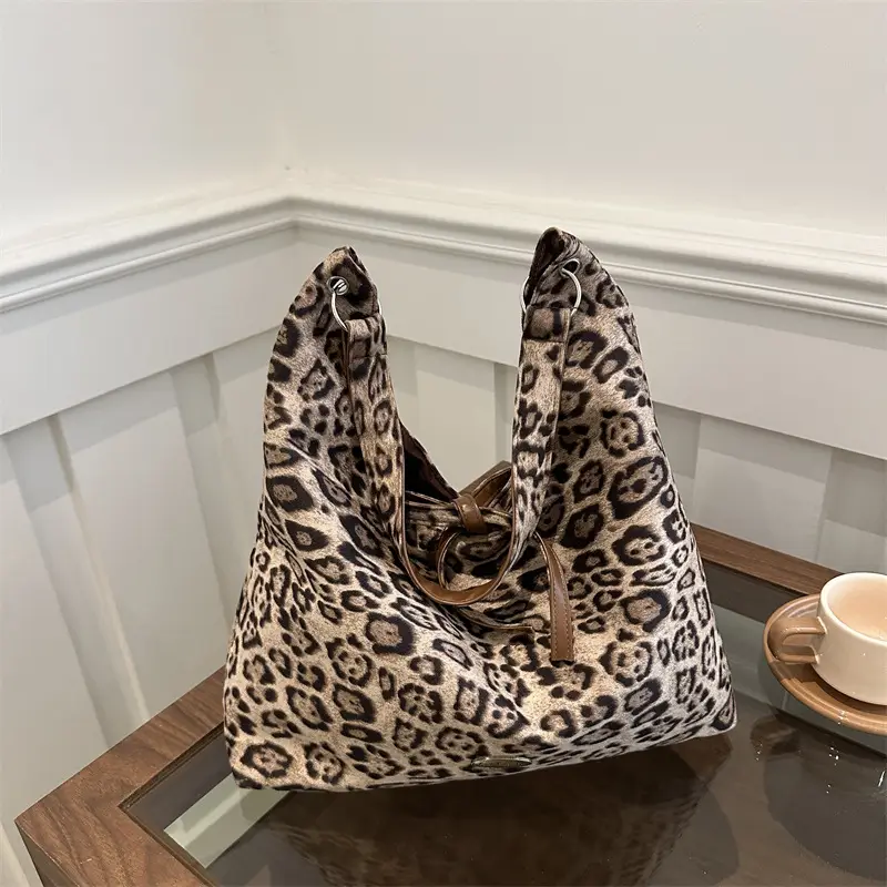 Leopard Tote Bag Large Capacity Casual Shoulder Underarm - Image 5
