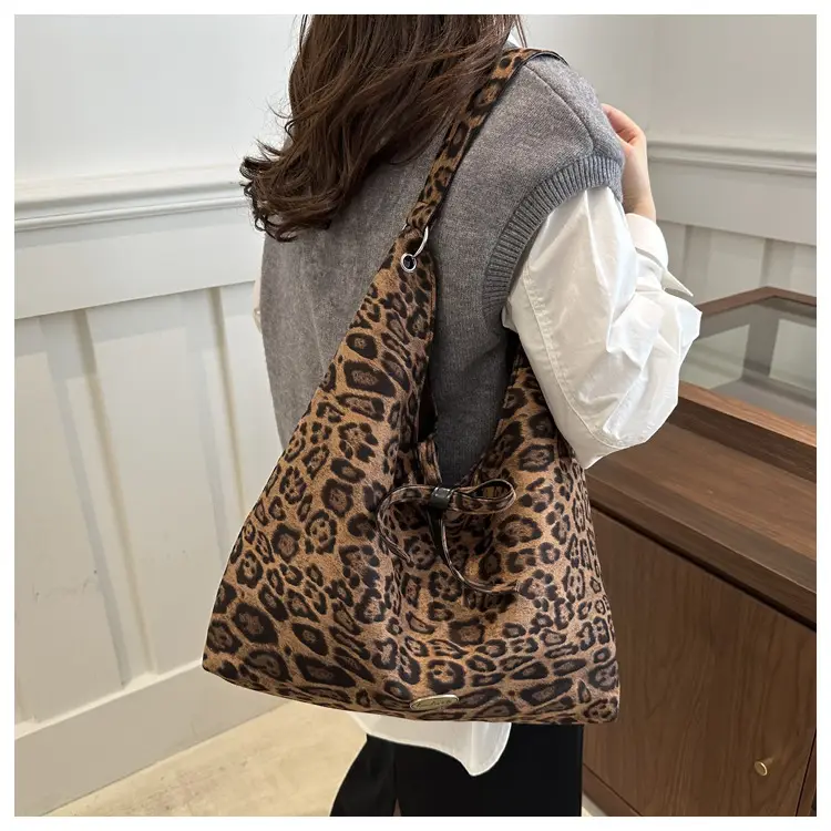 Leopard Tote Bag Large Capacity Casual Shoulder Underarm — feature 13