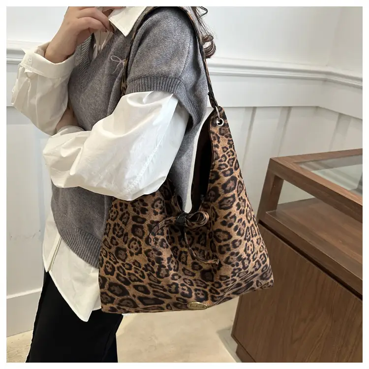Leopard Tote Bag Large Capacity Casual Shoulder Underarm — feature 15