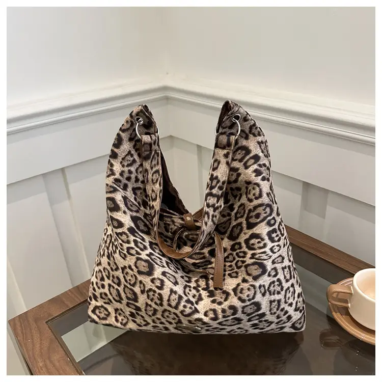 Leopard Tote Bag Large Capacity Casual Shoulder Underarm — feature 17