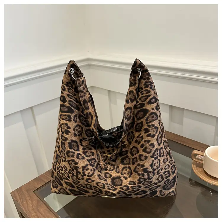 Leopard Tote Bag Large Capacity Casual Shoulder Underarm — feature 19
