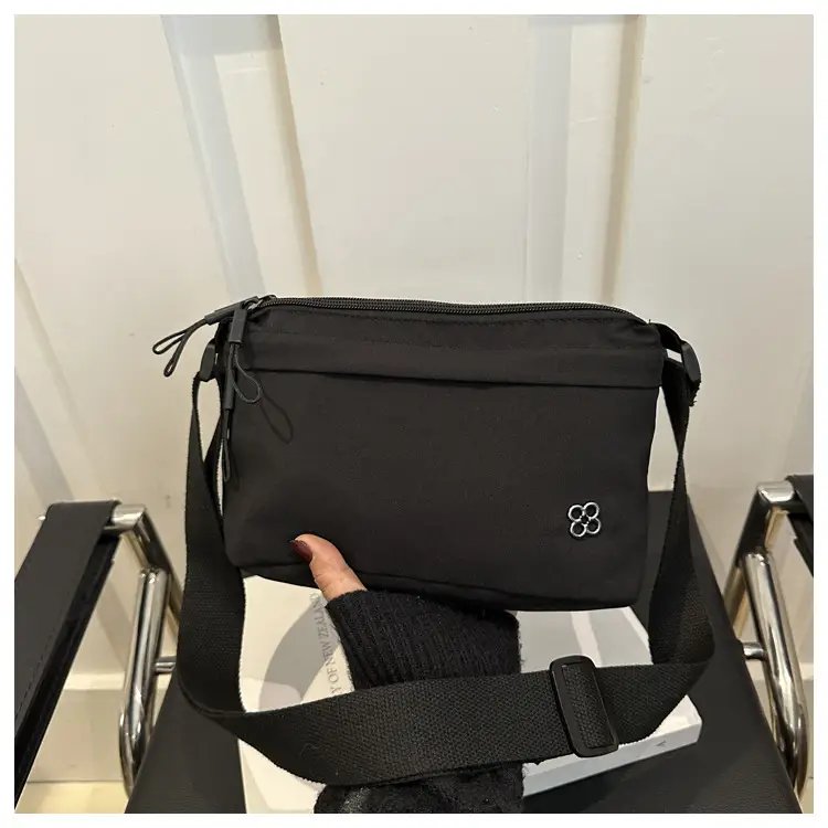 Women's 2024 Winter Shoulder Bag Black Lightweight Crossbody — feature 19