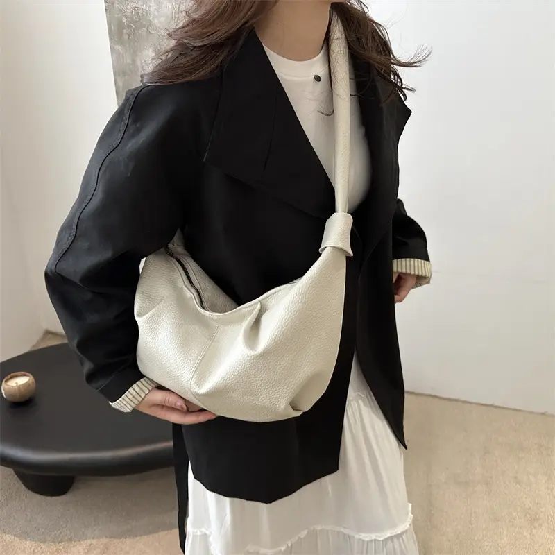 2024 Korean Style Shoulder Bag Large Capacity Black - Image 7