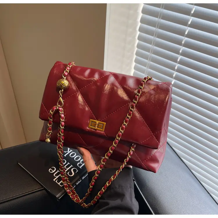 Red Leather Chain Shoulder Bag for Women — feature 20