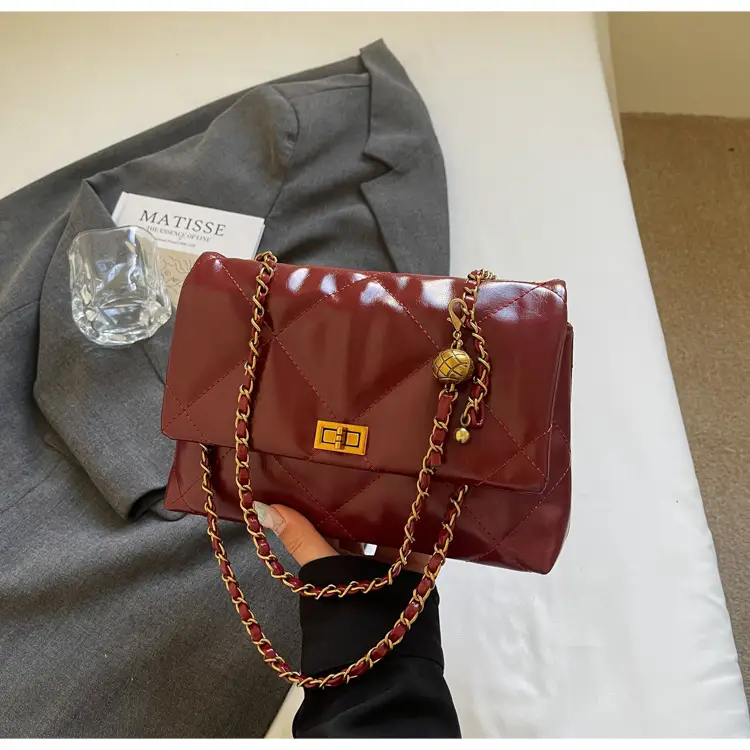 Red Leather Chain Shoulder Bag for Women — feature 28