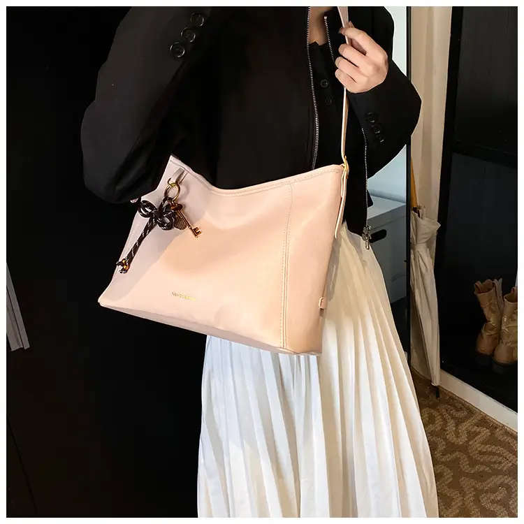 Women's White Retro Shoulder Crossbody Bag Large Capacity — feature 31