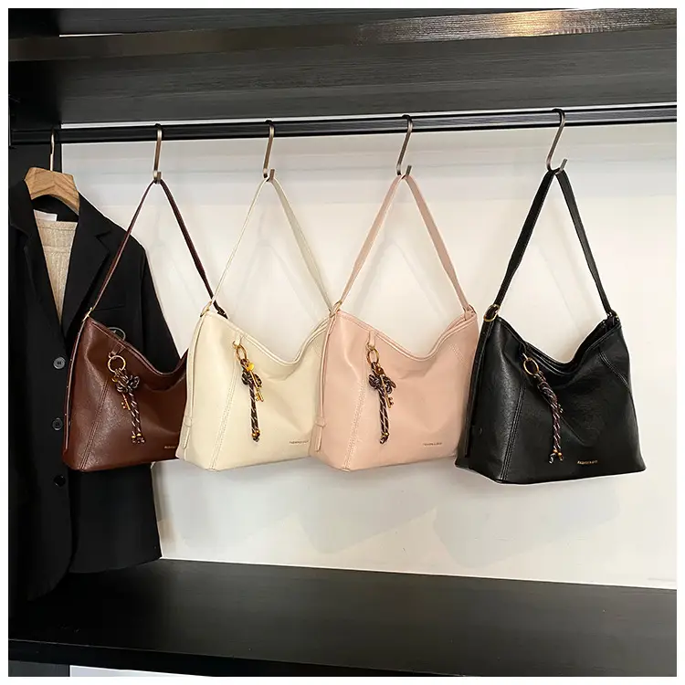 Women's White Retro Shoulder Crossbody Bag Large Capacity — feature 4