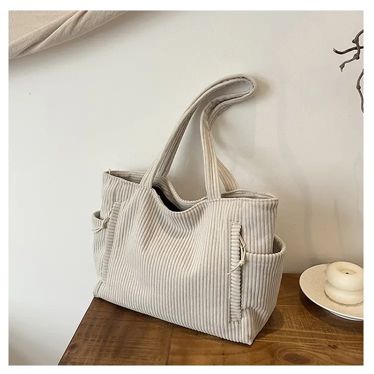 Green Ruffled Shoulder Bag for Women 2026 — feature 15