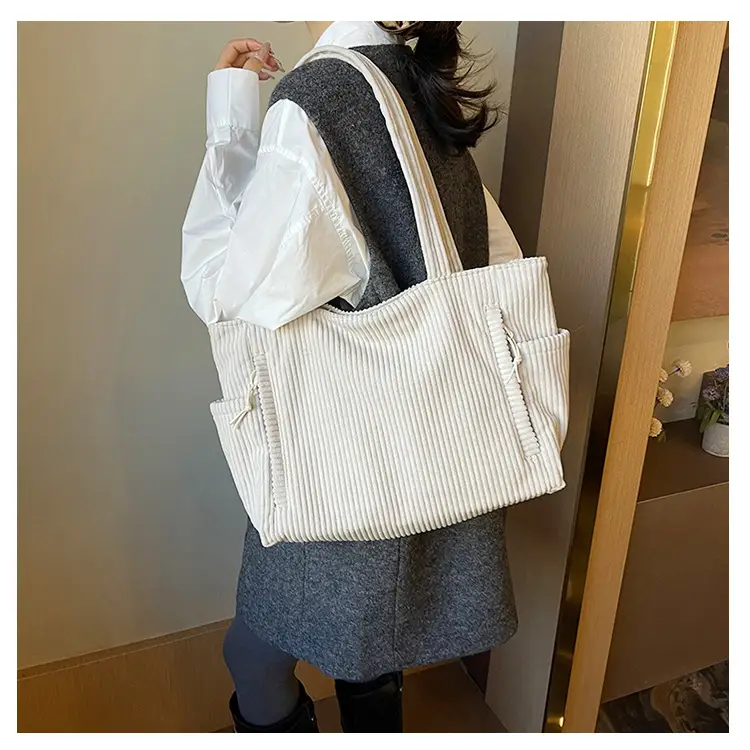 Green Ruffled Shoulder Bag for Women 2026 — feature 29