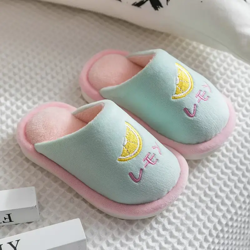 Winter children's cotton slippers for boys and girls warm non-slip thick-soled fleece-lined home children's baby Mao Mao cotton slippers