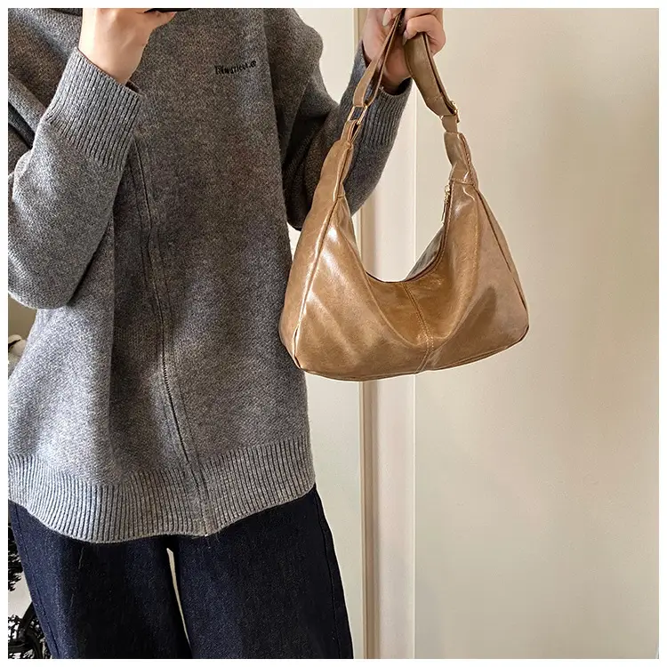 Korean Style Large Capacity Crossbody Bag Women 2025 — feature 11