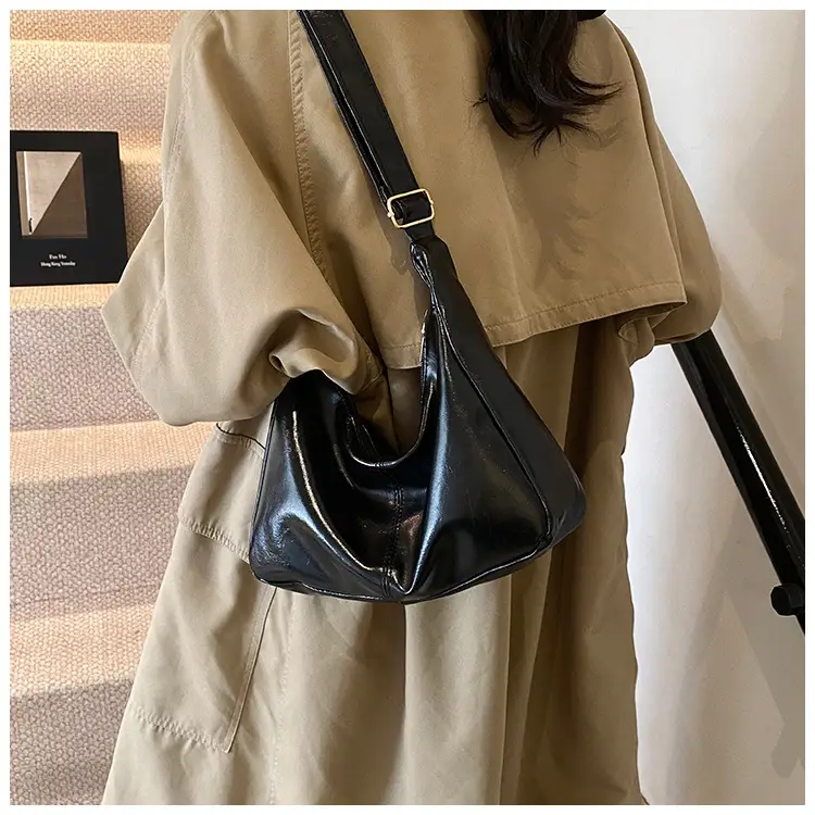 Korean Style Large Capacity Crossbody Bag Women 2025 — feature 15