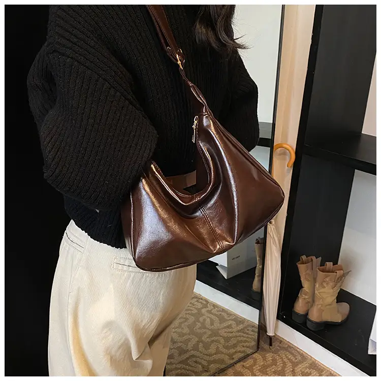 Korean Style Large Capacity Crossbody Bag Women 2025 — feature 18