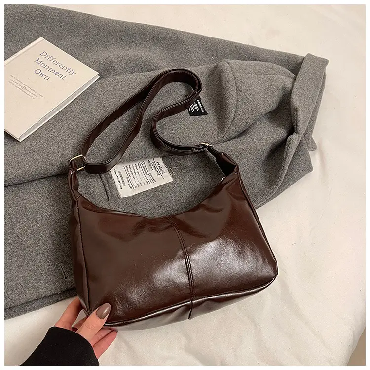 Korean Style Large Capacity Crossbody Bag Women 2025 — feature 23