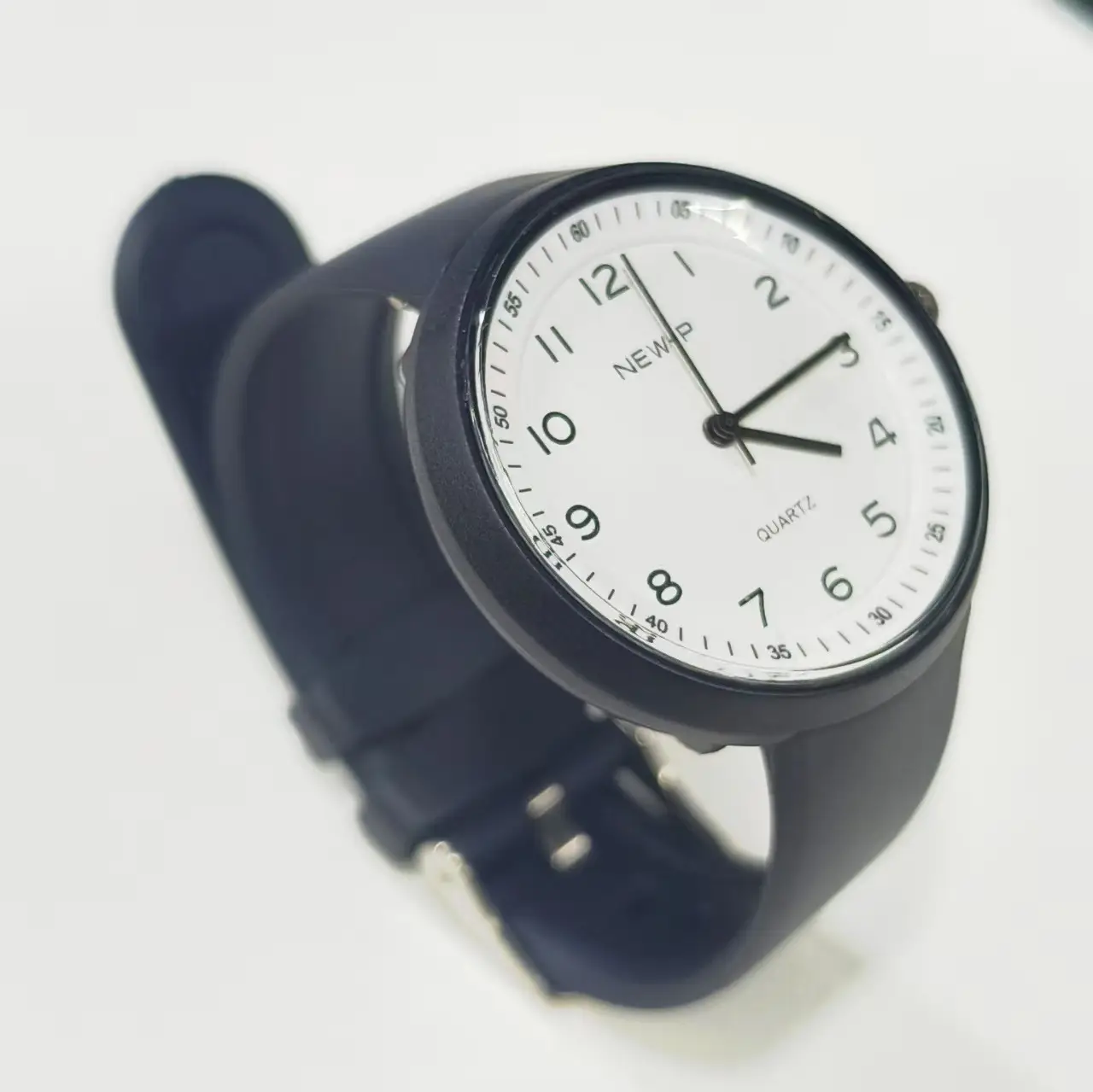 New Four Season Jelly Silicone Watch for Students — feature 1