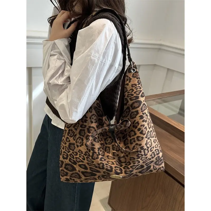 Leopard Tote Bag 2024 Casual Shoulder Carry - Image 3