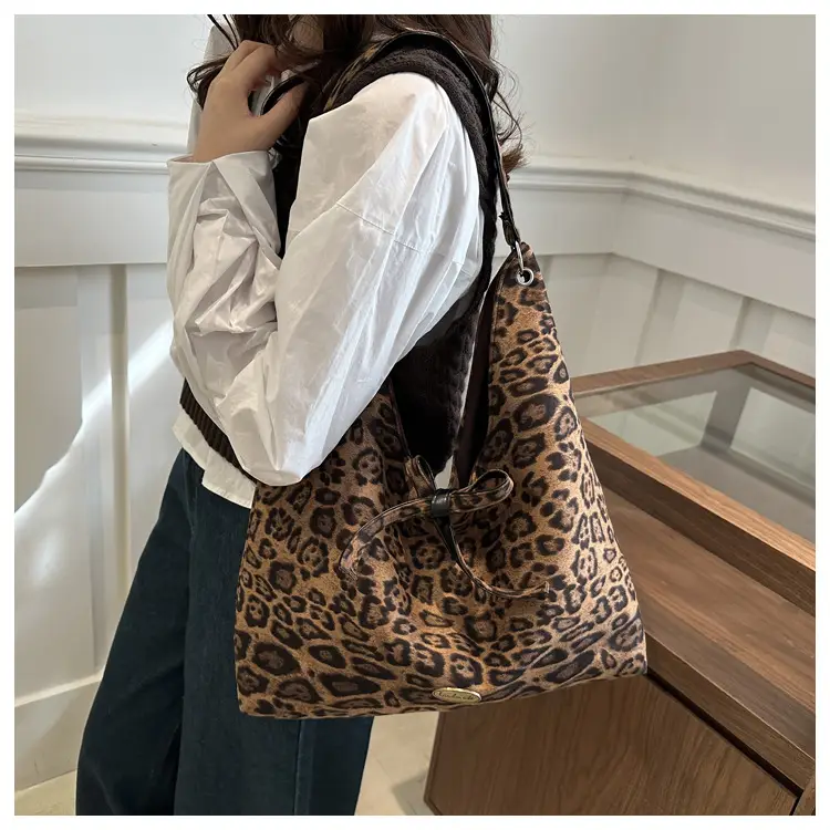 Leopard Tote Bag 2024 Casual Shoulder Carry — feature 15