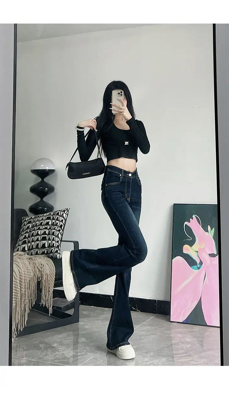 Women's 175Tall Slim Fit Micro-Flared Jeans Dark Blue — feature 11